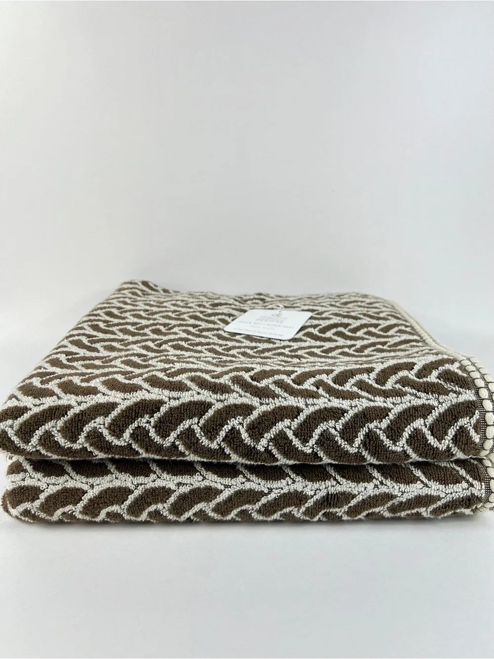 Deborah Connolly Bath Towel Set Brown Off White Modern Design Cotton 2 Pc NEW